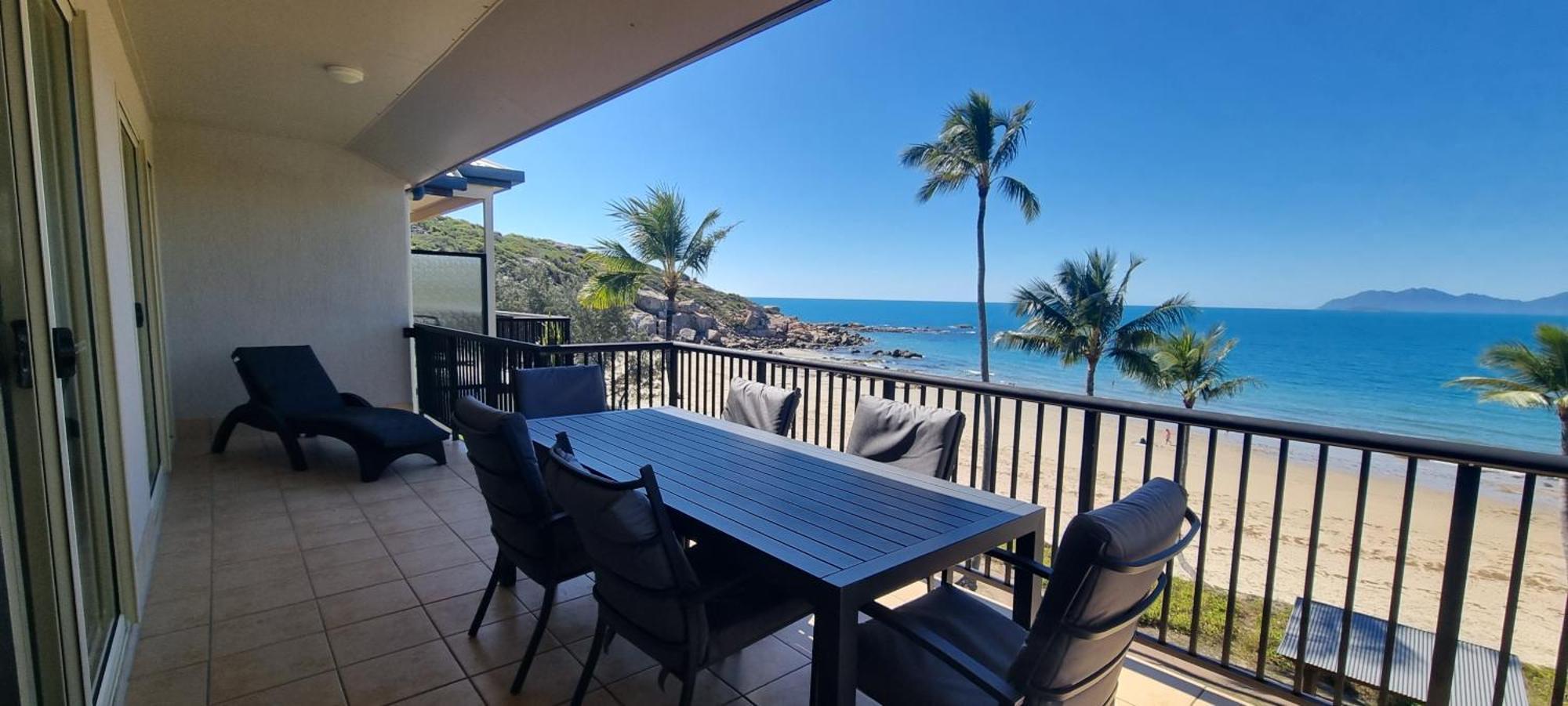 Rose Bay Resort Bowen Bagian luar foto