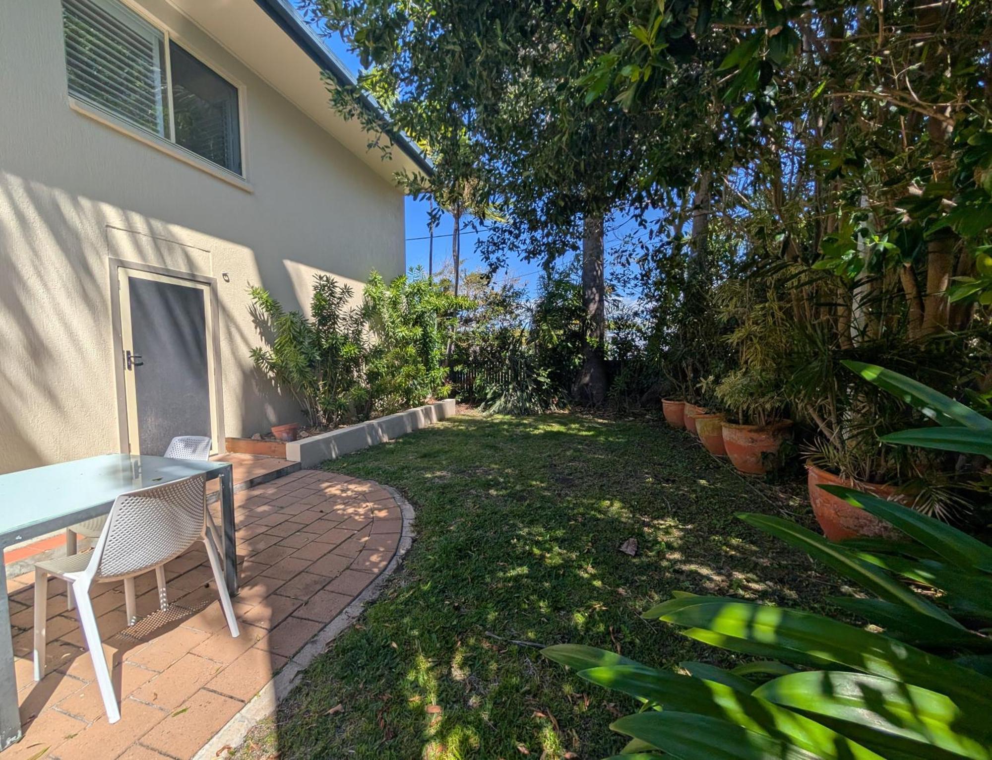 Rose Bay Resort Bowen Bagian luar foto