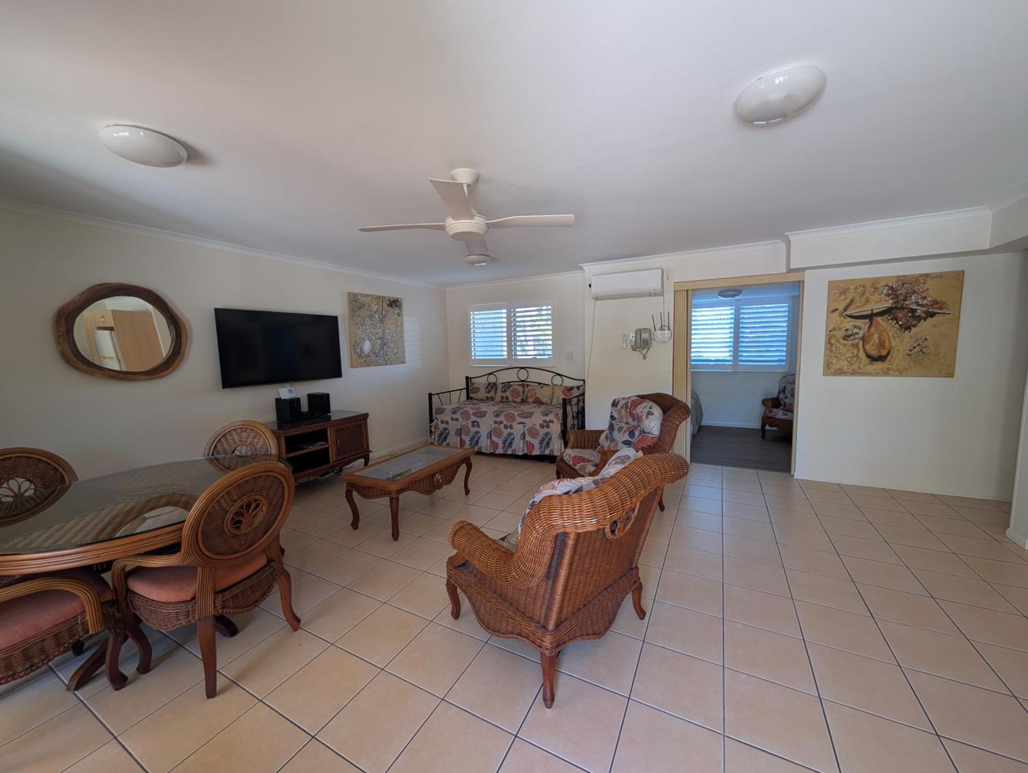 Rose Bay Resort Bowen Bagian luar foto