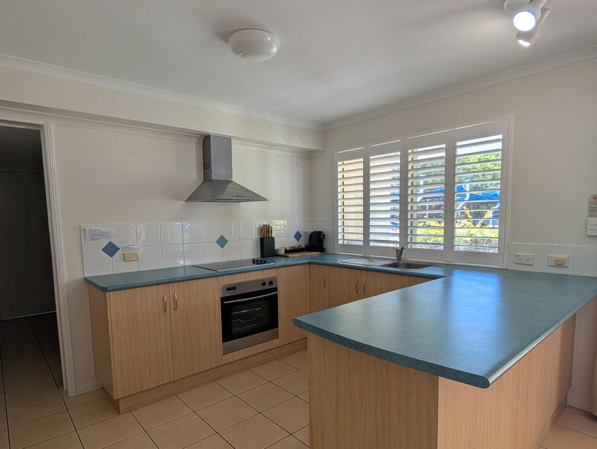 Rose Bay Resort Bowen Bagian luar foto
