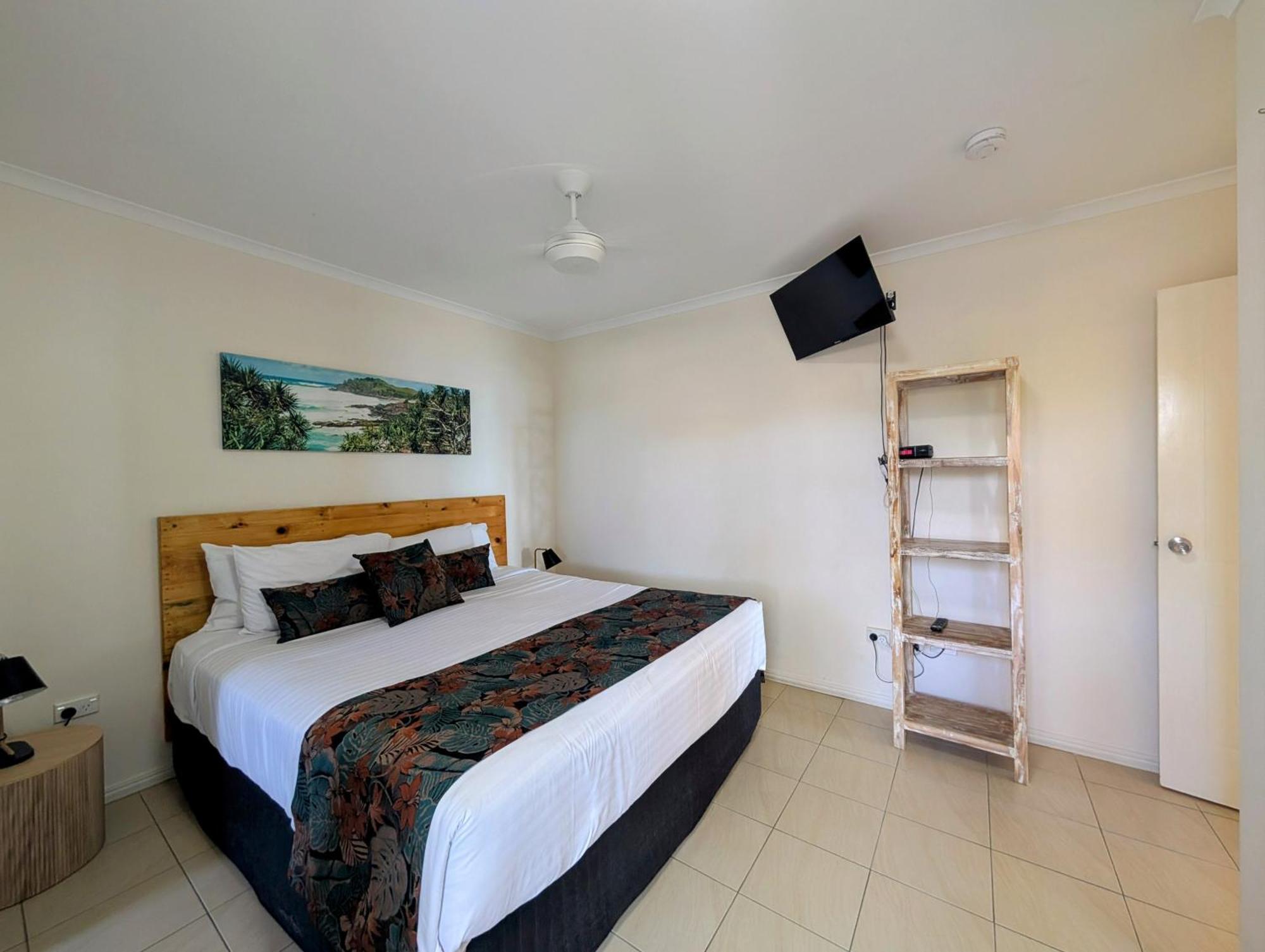 Rose Bay Resort Bowen Bagian luar foto