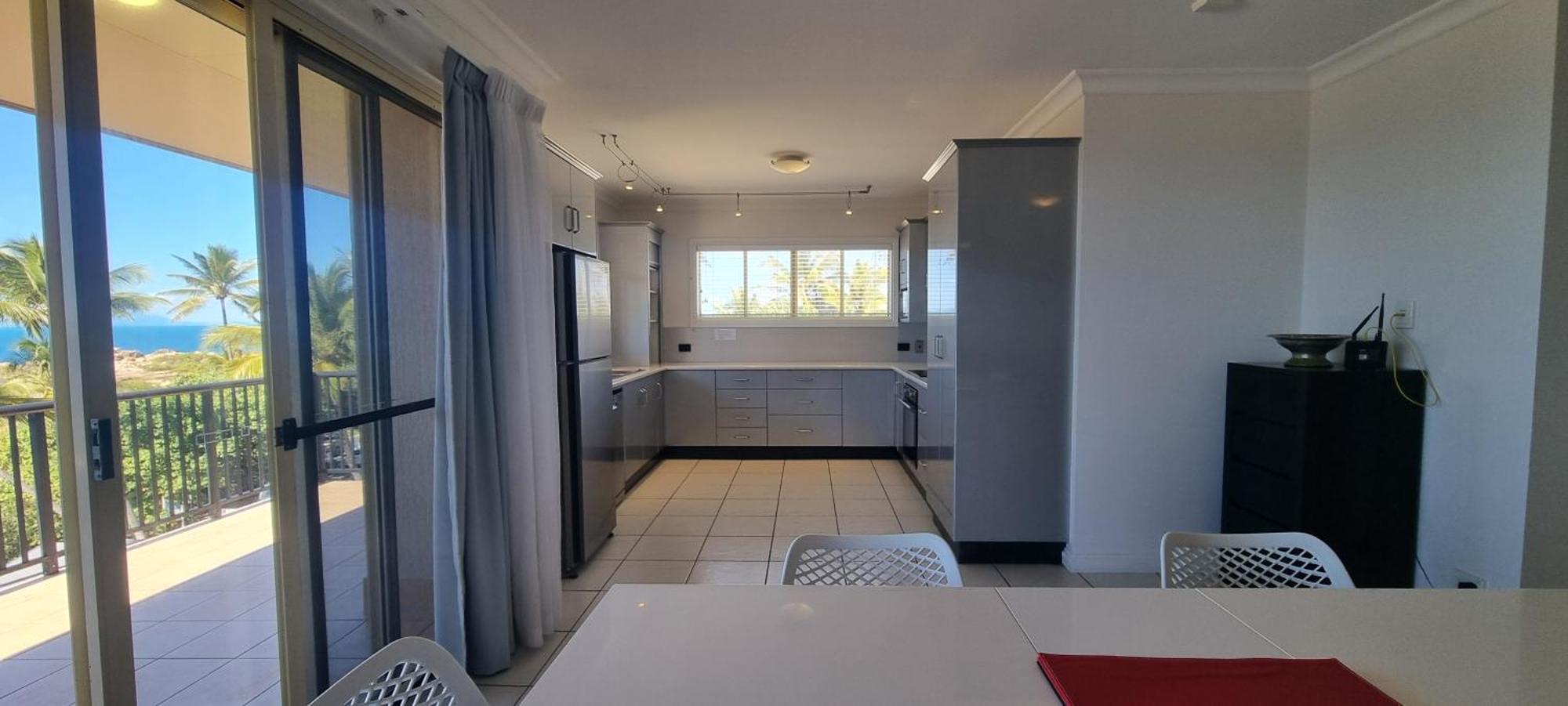 Rose Bay Resort Bowen Bagian luar foto