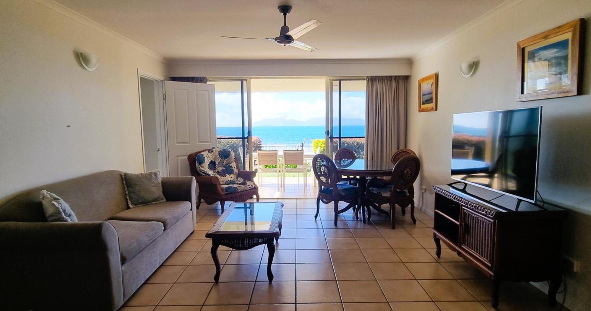 Rose Bay Resort Bowen Bagian luar foto