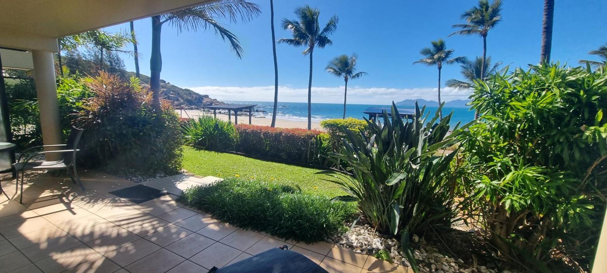 Rose Bay Resort Bowen Bagian luar foto
