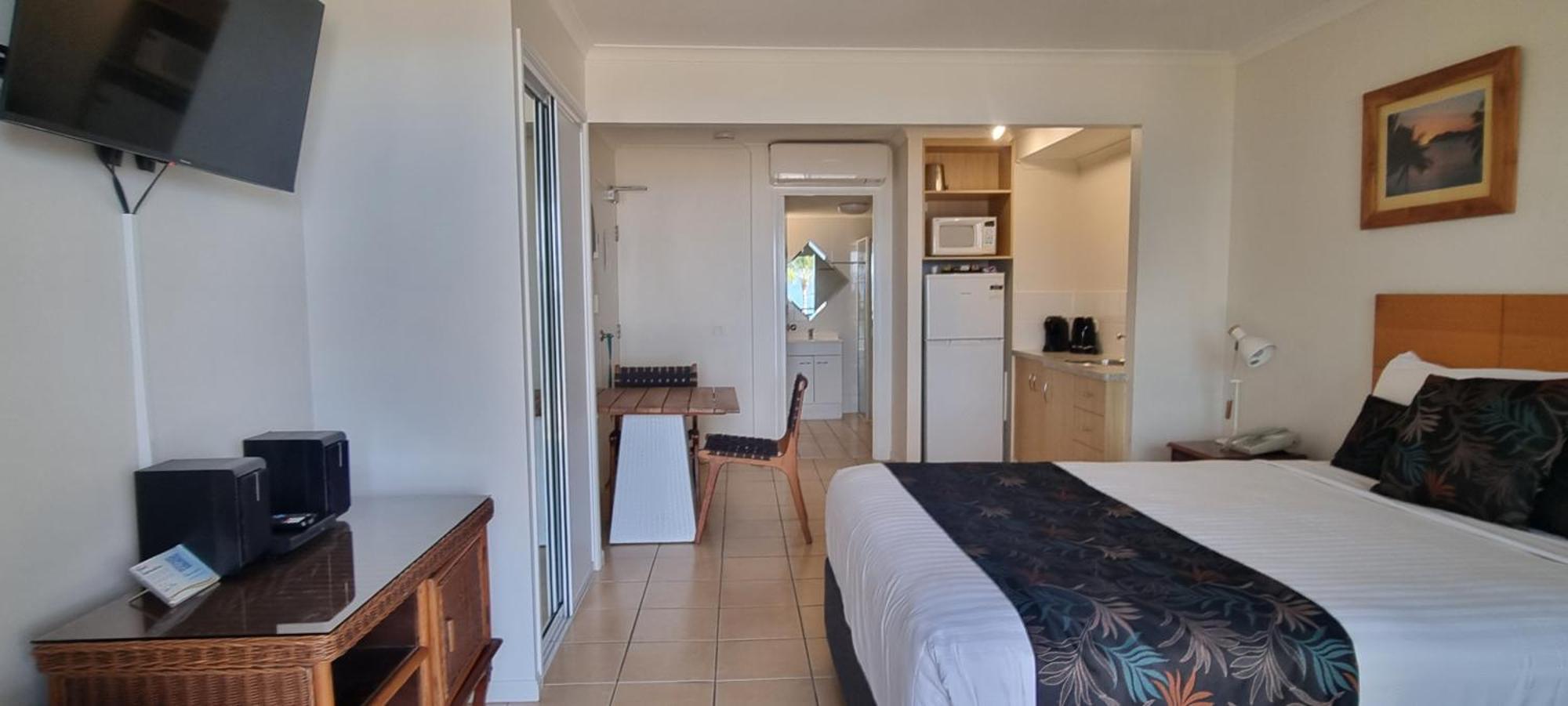 Rose Bay Resort Bowen Bagian luar foto